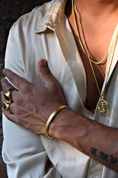 UOMO