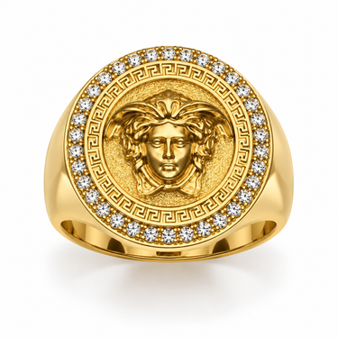 Anello Uomo Medusa con Greca in Oro Giallo 18kt e Pietre Incastonate