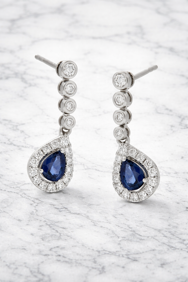 Orecchini in Oro Bianco 18kt con Diamanti F/G VS 0,47 ct e Zaffiri 0,72 ct BBX38309Z