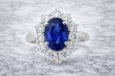 Anello in Oro Bianco 18kt con Diamanti F/G VS 0,45 ct e Zaffiri 1,65 ct
