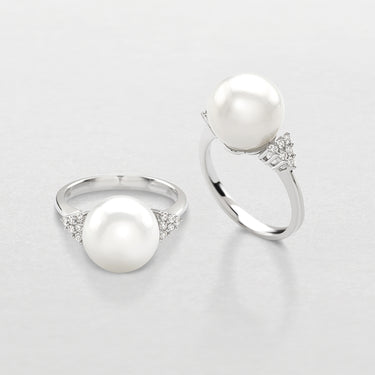 Anello In Oro Bianco, Diamanti e Perla ABX12725