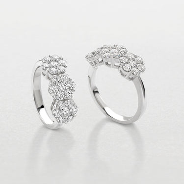 Anello Trilogy Magic In Oro Bianco e Diamanti Ct 1,89 ABX12311