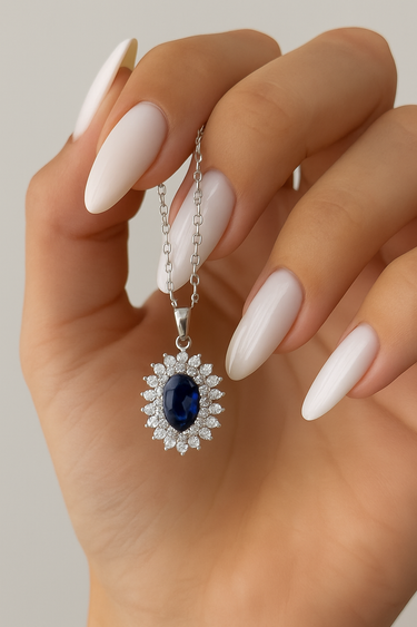 Collana Kate in Argento 925 con Pietra Blu e Zirconi Bianchi