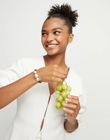 Bracciale In Cuoio Con Tre Sfere Grandi Centrali Placcate Argento Sterling PUL2522MARMTL0M